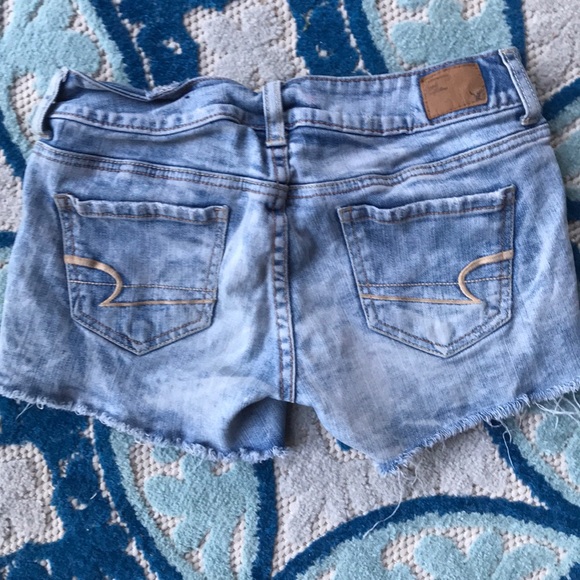 American eagle shorts 🌱 - Picture 2 of 2